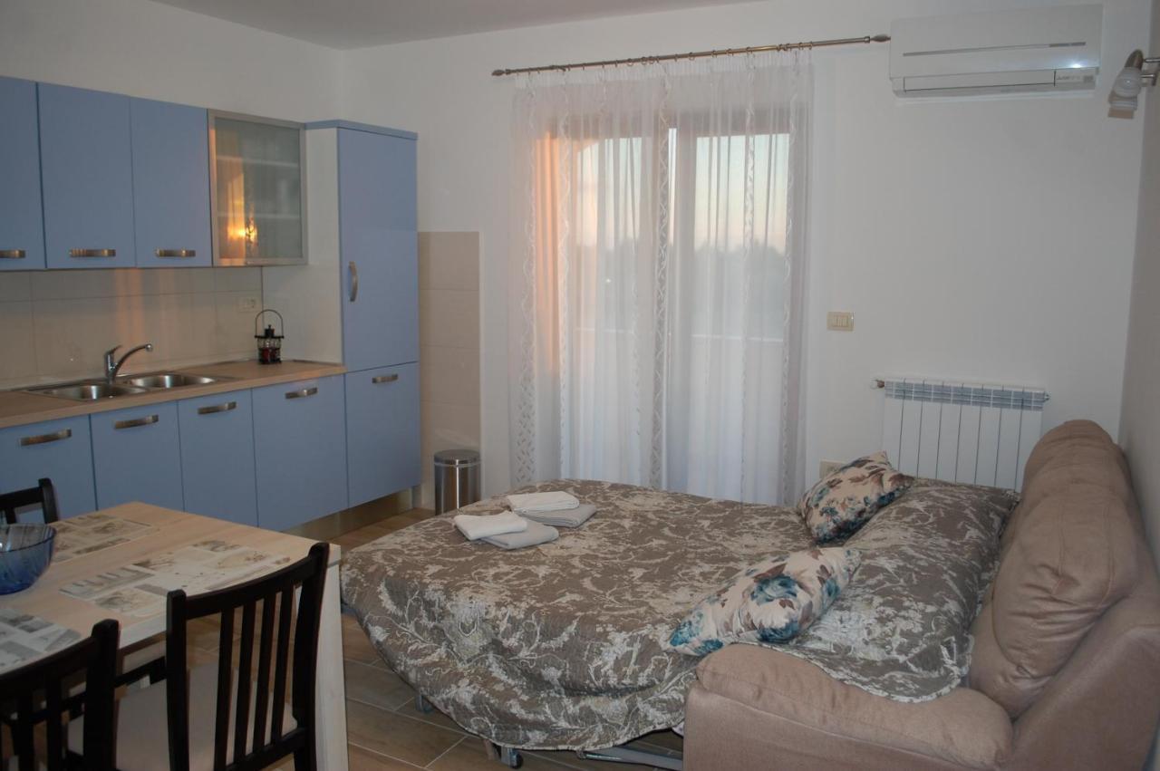 Apartmani Diana Novigrad Istria Dış mekan fotoğraf