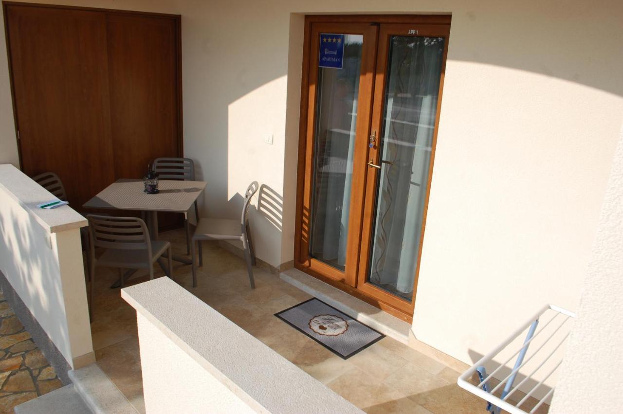 Apartmani Diana Novigrad Istria Dış mekan fotoğraf
