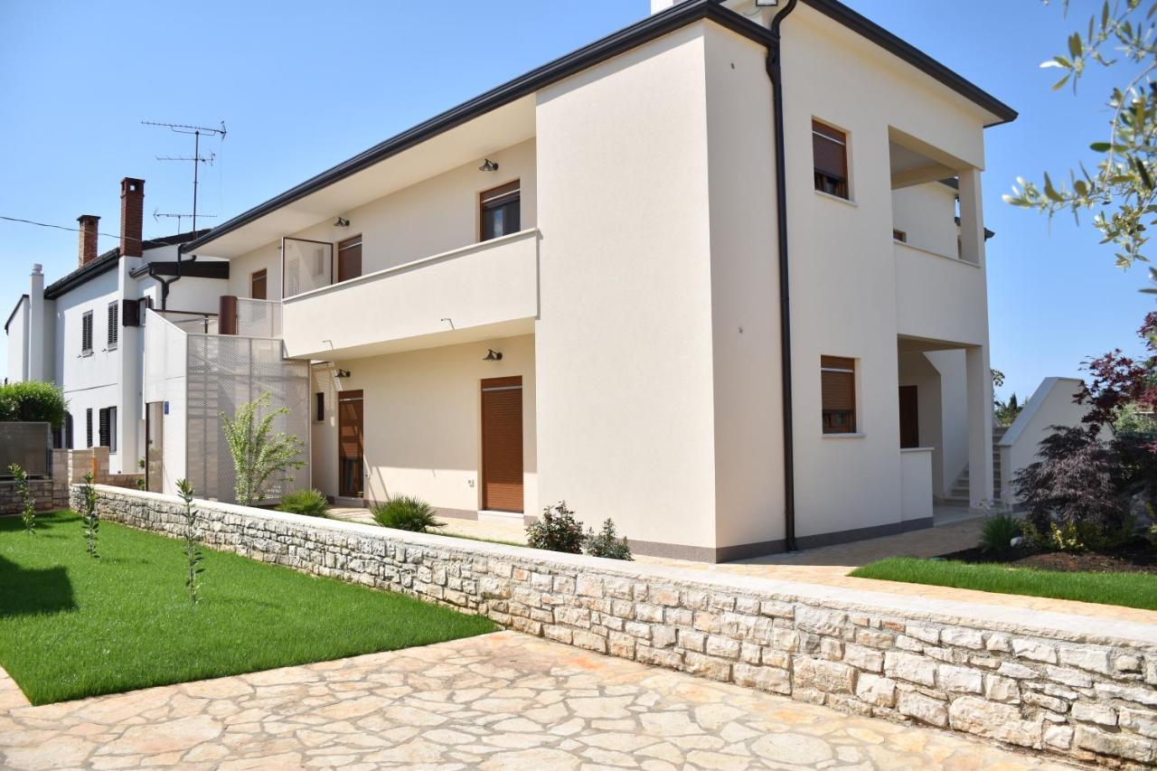 Apartmani Diana Novigrad Istria Dış mekan fotoğraf