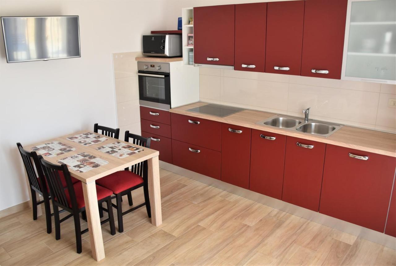 Apartmani Diana Novigrad Istria Dış mekan fotoğraf