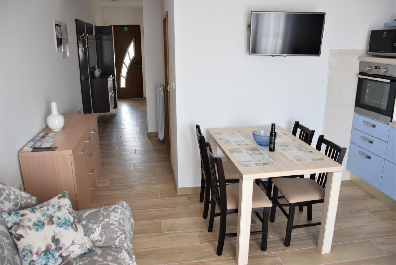 Apartmani Diana Novigrad Istria Dış mekan fotoğraf